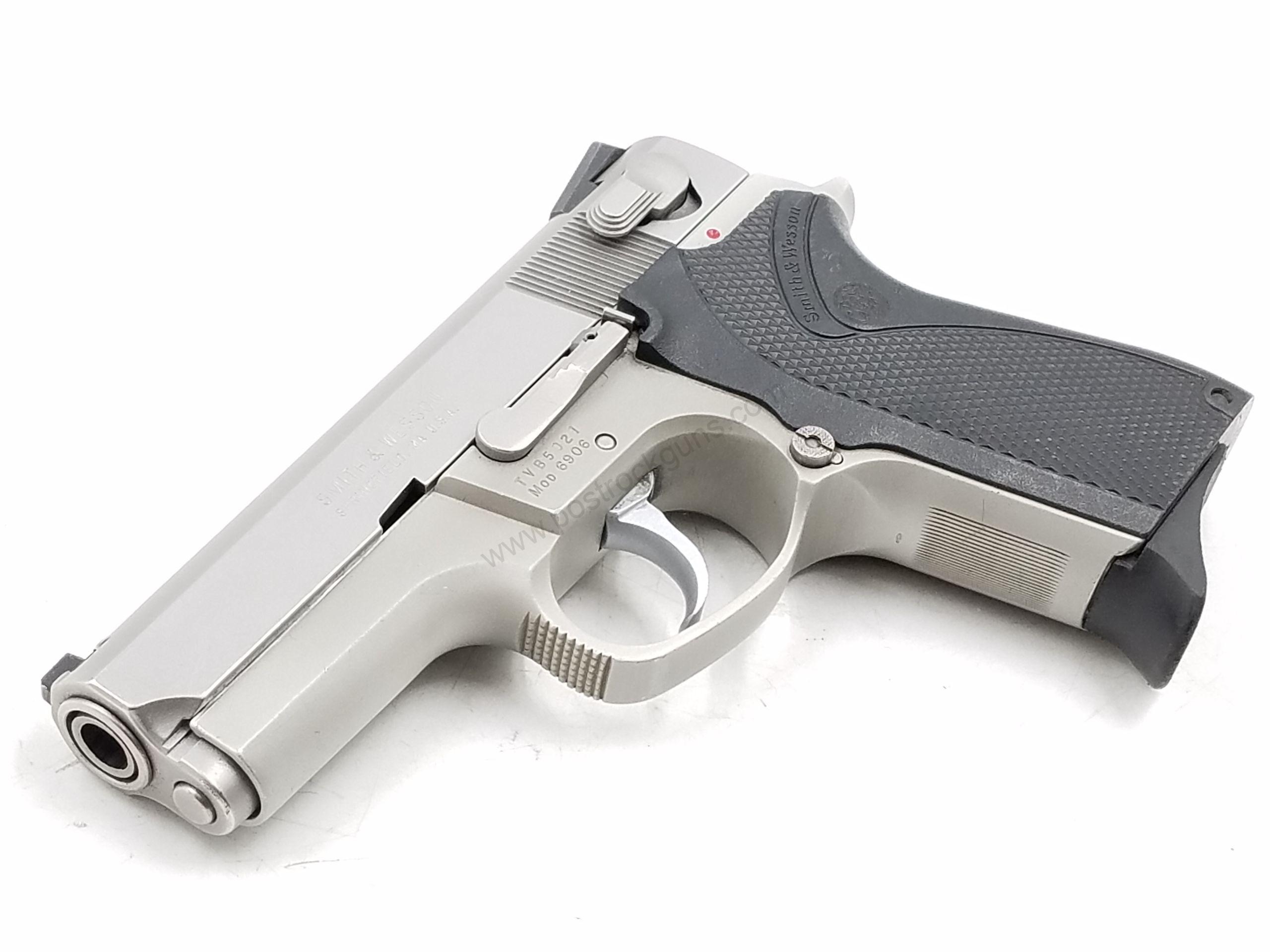 Handguns Modern 9mm Used FFL Smith & Wesson, S&W