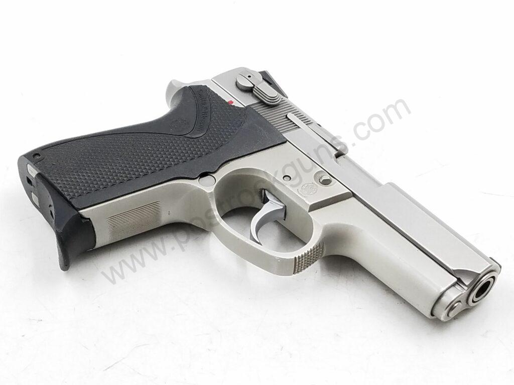Smith and Wesson S&W Model 6906 9mm Pistol with One 12 Round Magazine ...