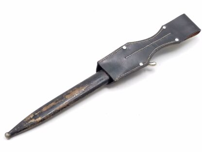 WW2 German 98K original bayonet w/ Scabbard & Leather Frog - Image 4
