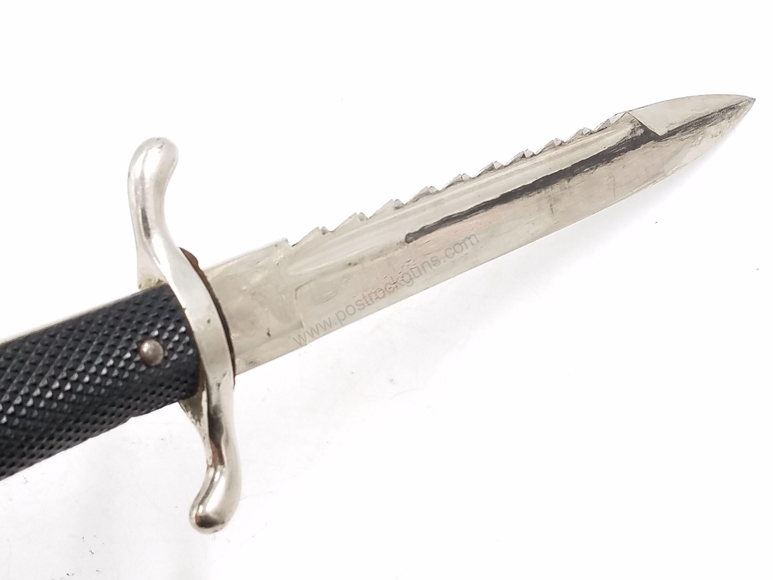 German Fireman's Eickhorn mfg. Saw Back Bayonet & Scabbard - Image 5