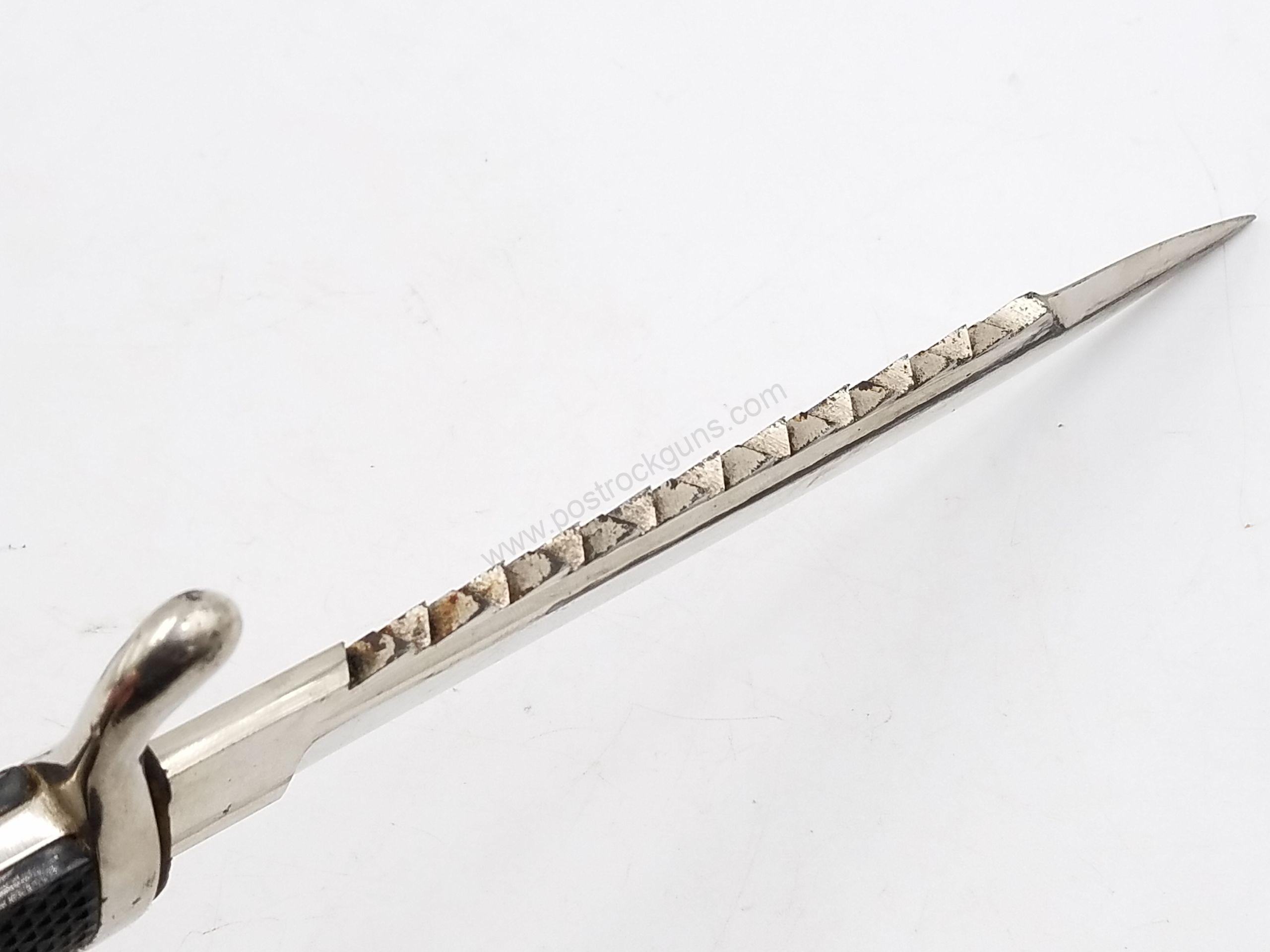 German Fireman's Eickhorn mfg. Saw Back Bayonet & Scabbard - Image 6