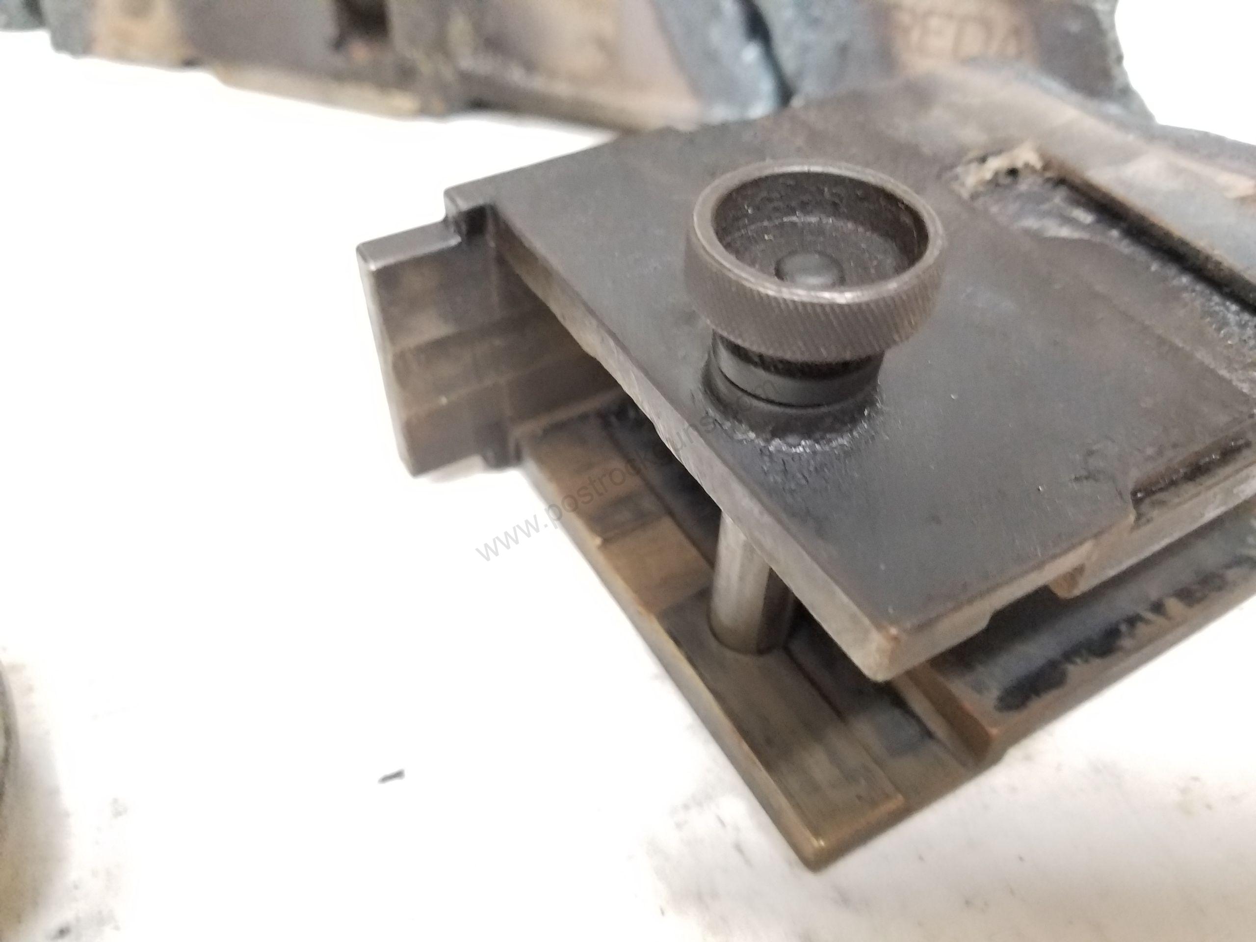 Breda M37 8×59mmRB Breda Machine Gun Cut/ Decommissioned Parts Kit w/ Tri-Pod. Rare! - Image 17