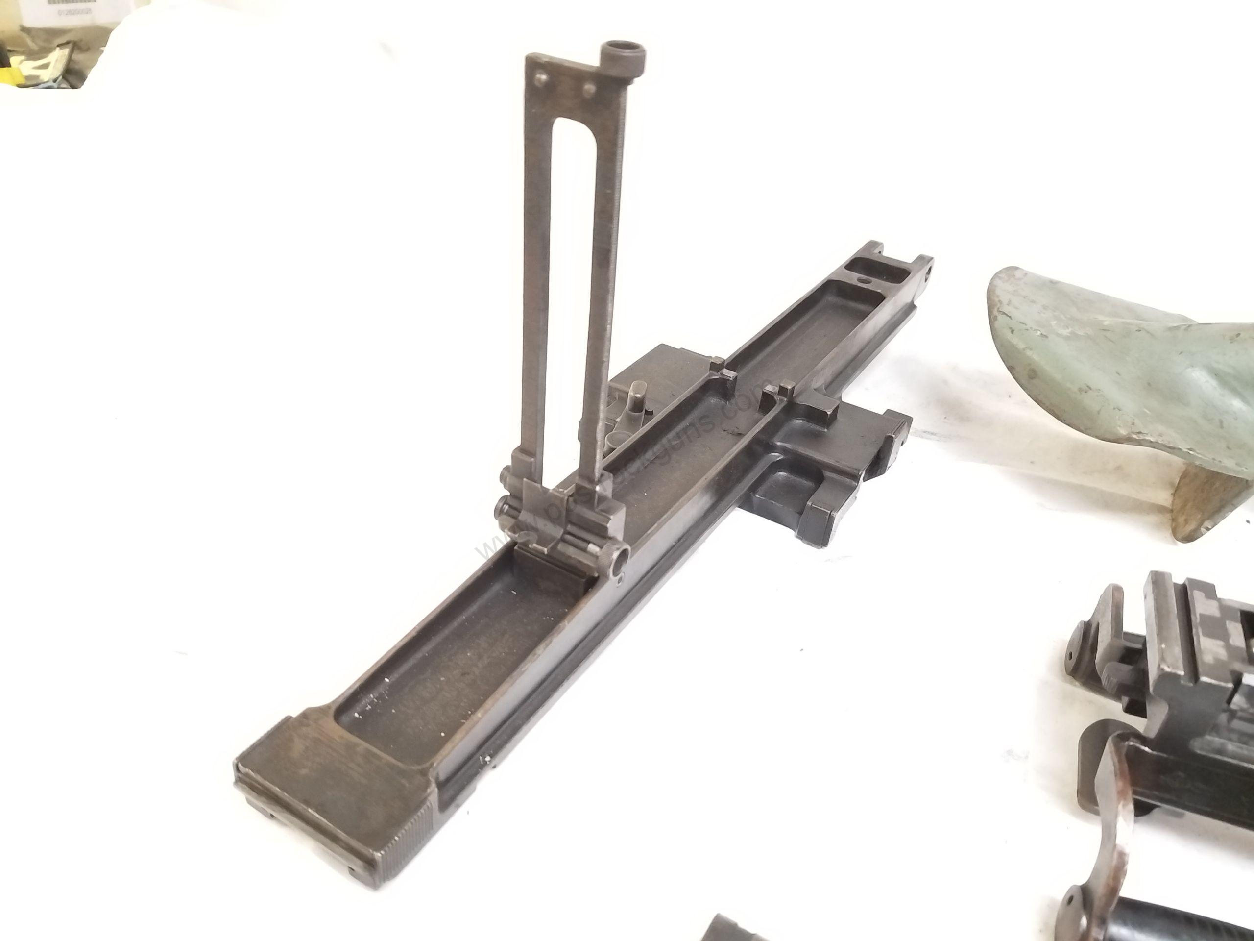 Breda M37 8×59mmRB Breda Machine Gun Cut/ Decommissioned Parts Kit w/ Tri-Pod. Rare! - Image 38