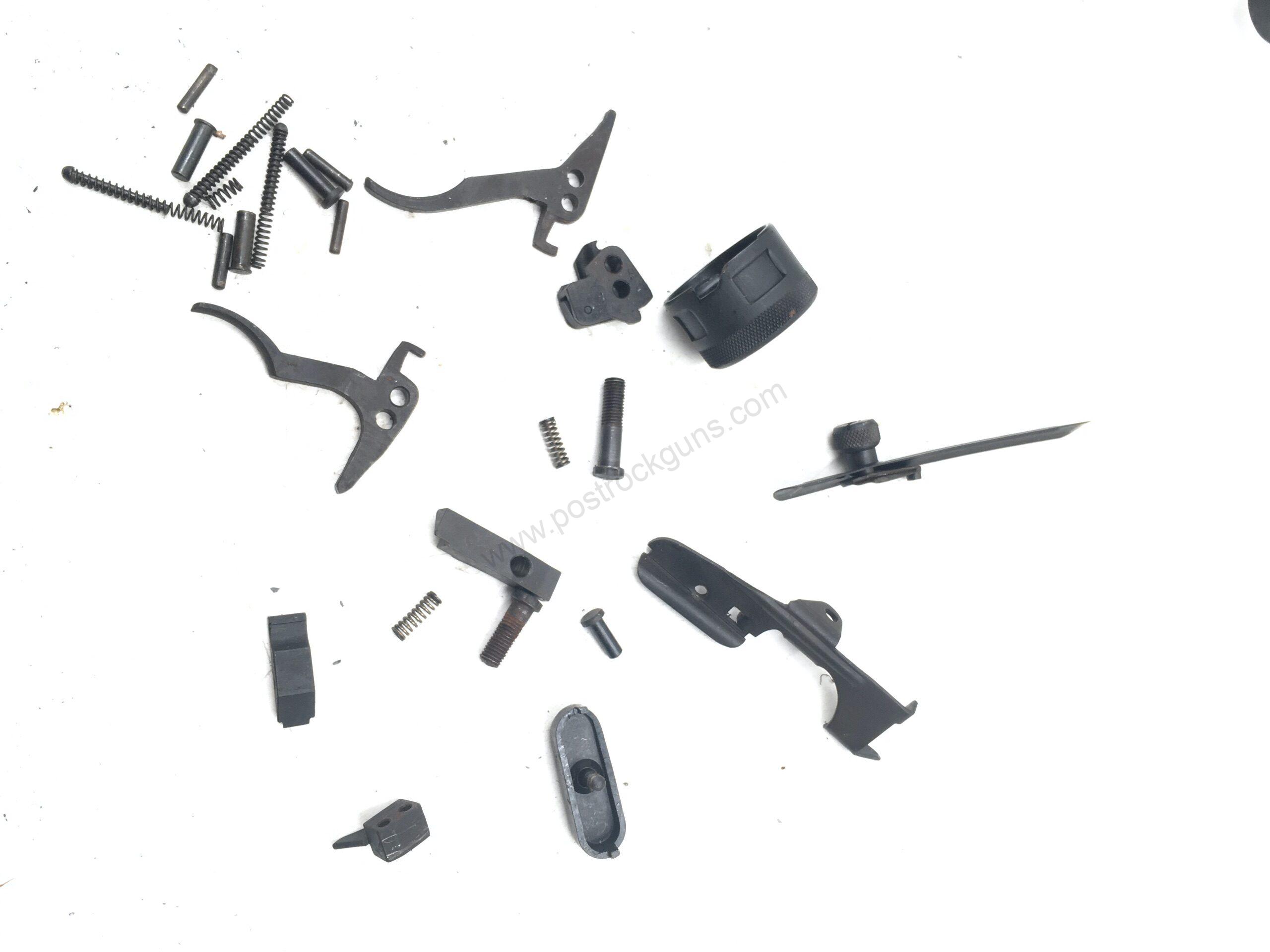 Beretta model 38/44 9mm decommissioned submachine gun parts kit w/ one 30rd mag - Image 8