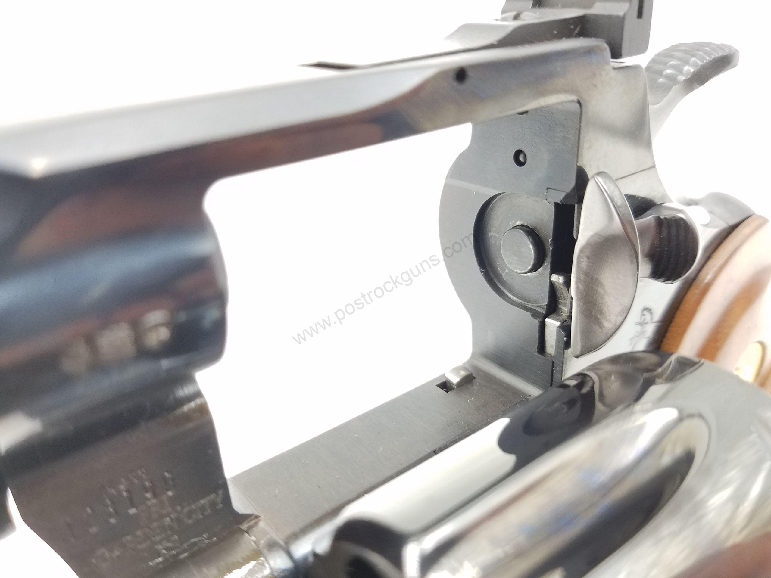 Beautiful Colt Python Export model 357 Magnum Revolver. Royal bluing. Barrel is 6 inch. - Image 14