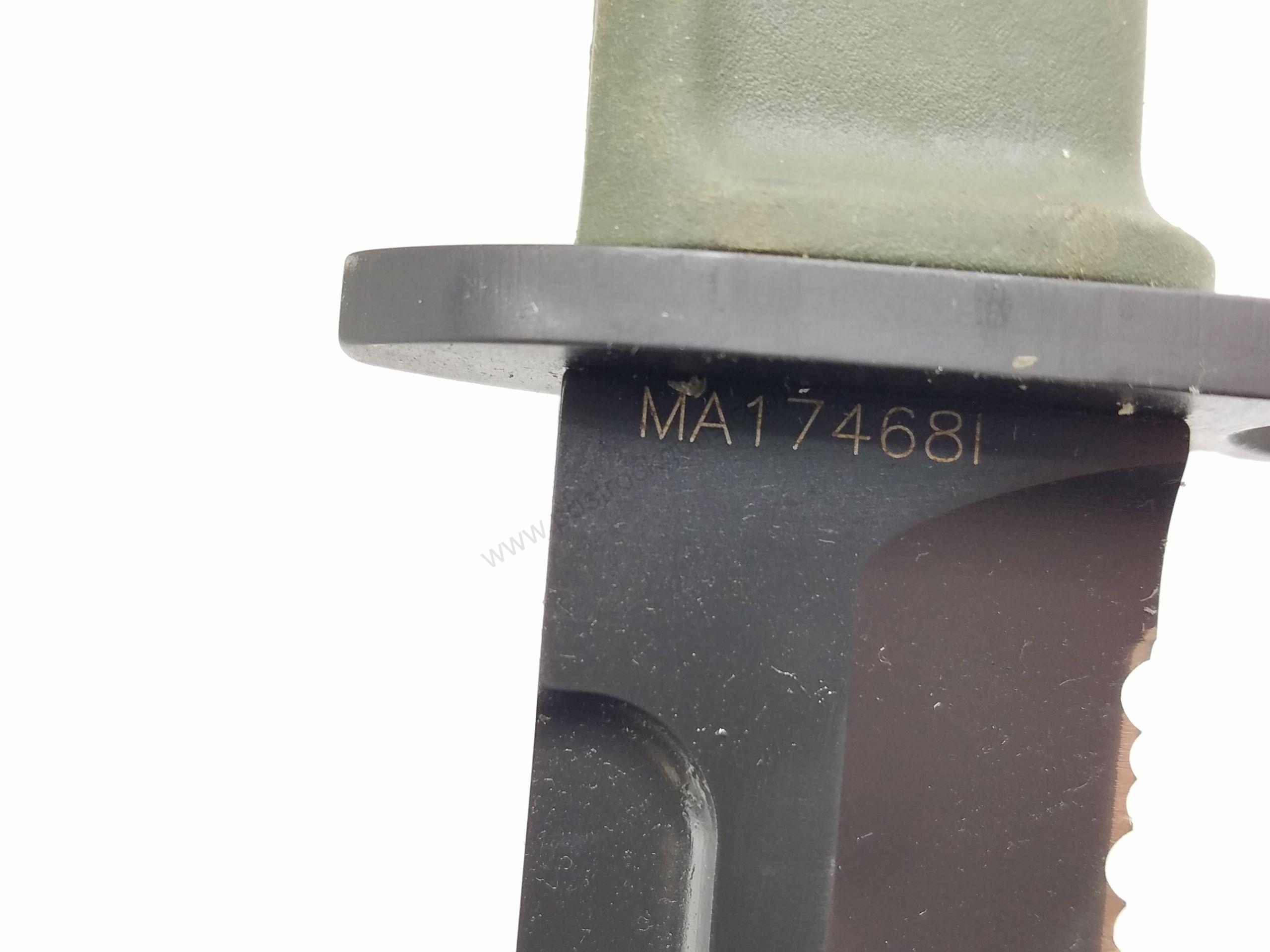 Very Rare French Famas Military Bayonet! 12 ¼" Overall Length 7 1/8" Blade. With Sheath. - Image 11