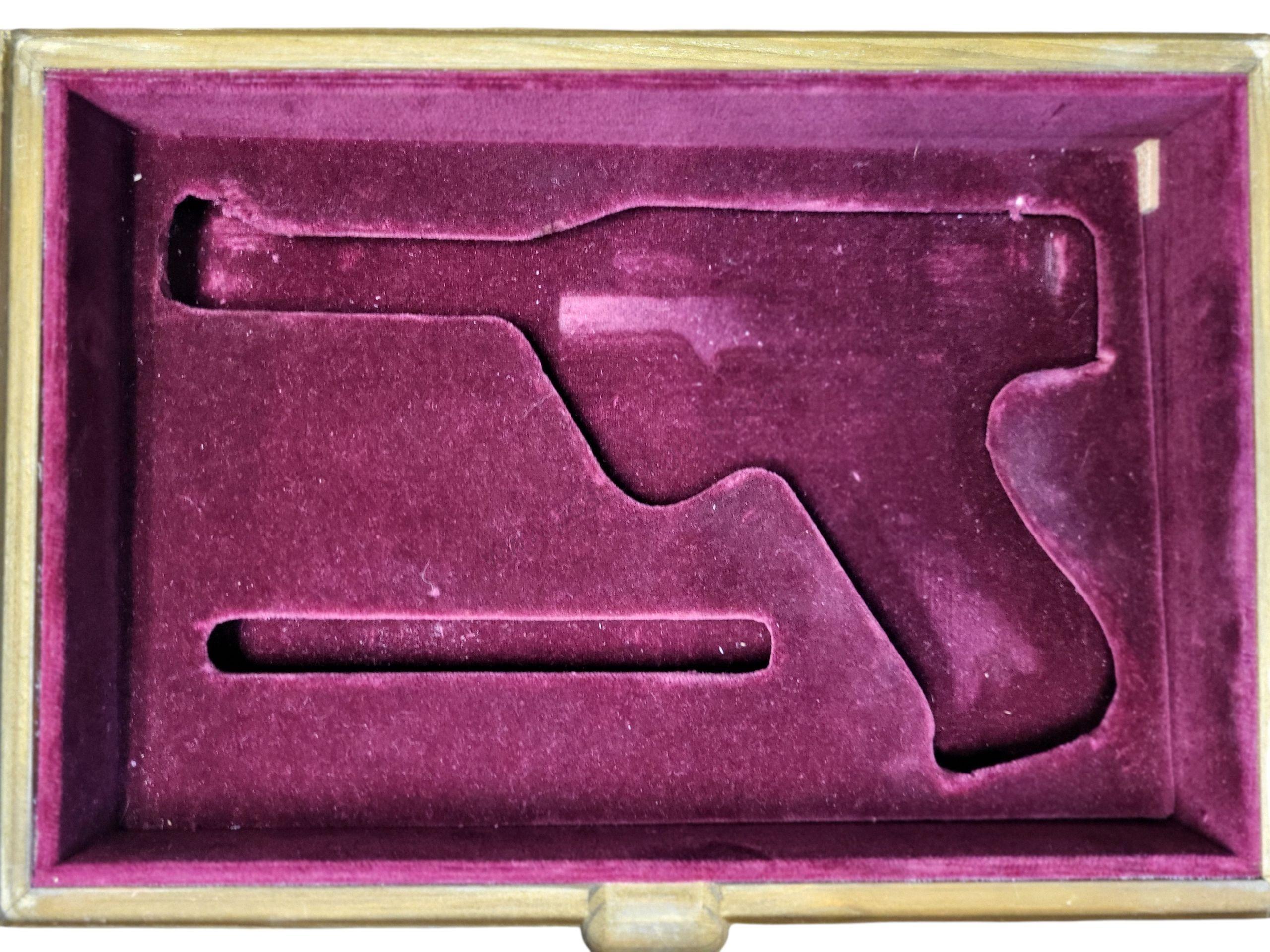 FFL Handguns Military Modern Pistol 9mm, 9x19 Like New 1985 FFL VKT Finland Military